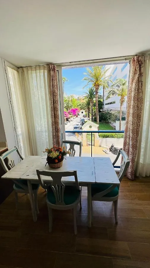 Apartamentos Bajondillo Beach Cozy Inns Torremolinos Spain